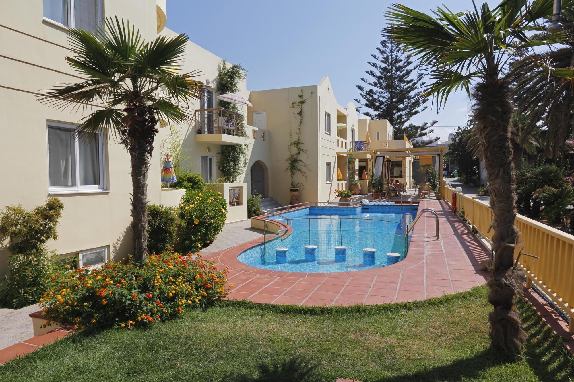 Lambrinos Suites Platanias  Luaran gambar