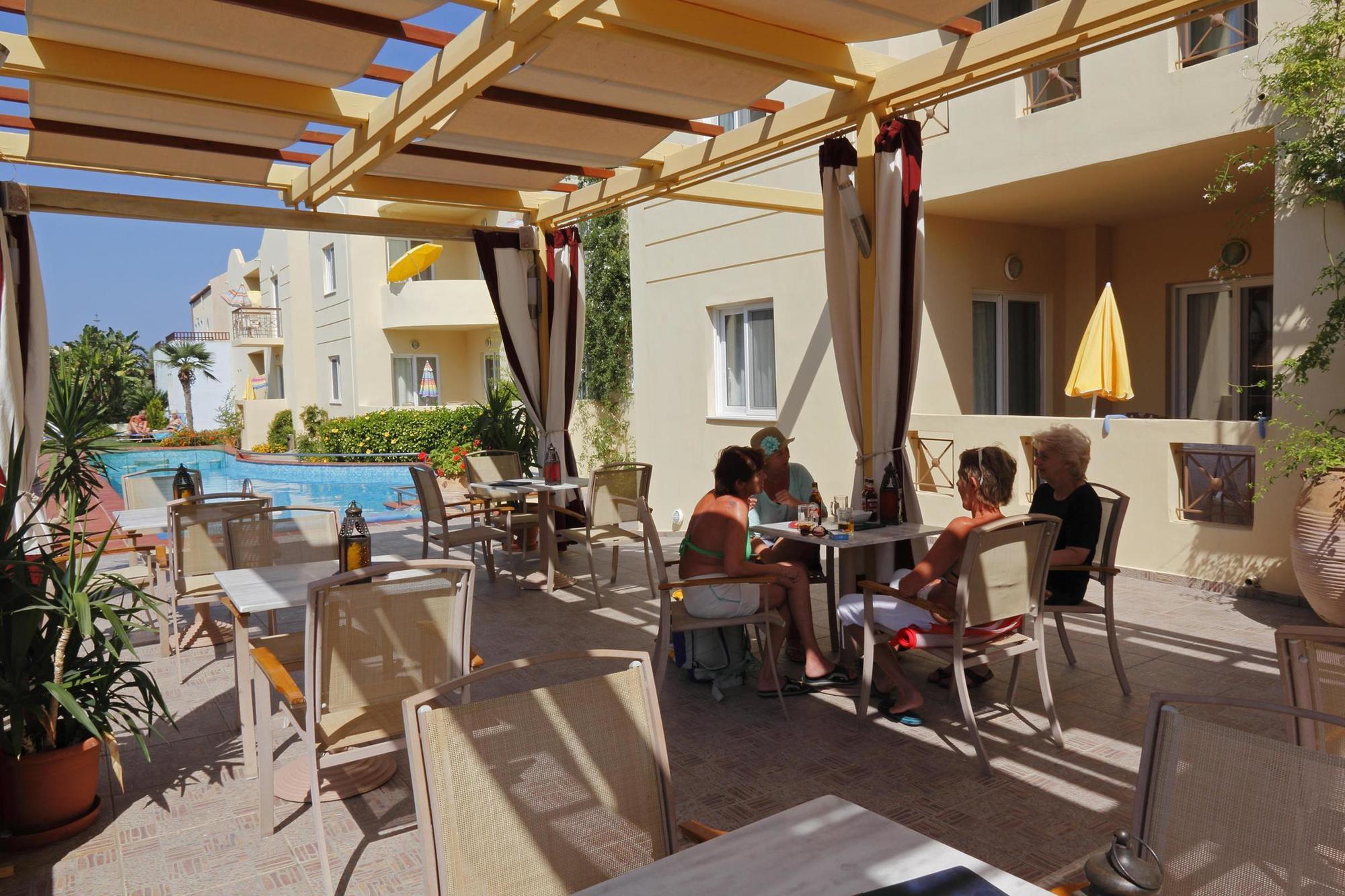 Lambrinos Suites Platanias  Luaran gambar