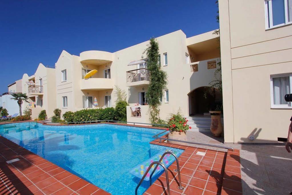 Lambrinos Suites Platanias  Luaran gambar