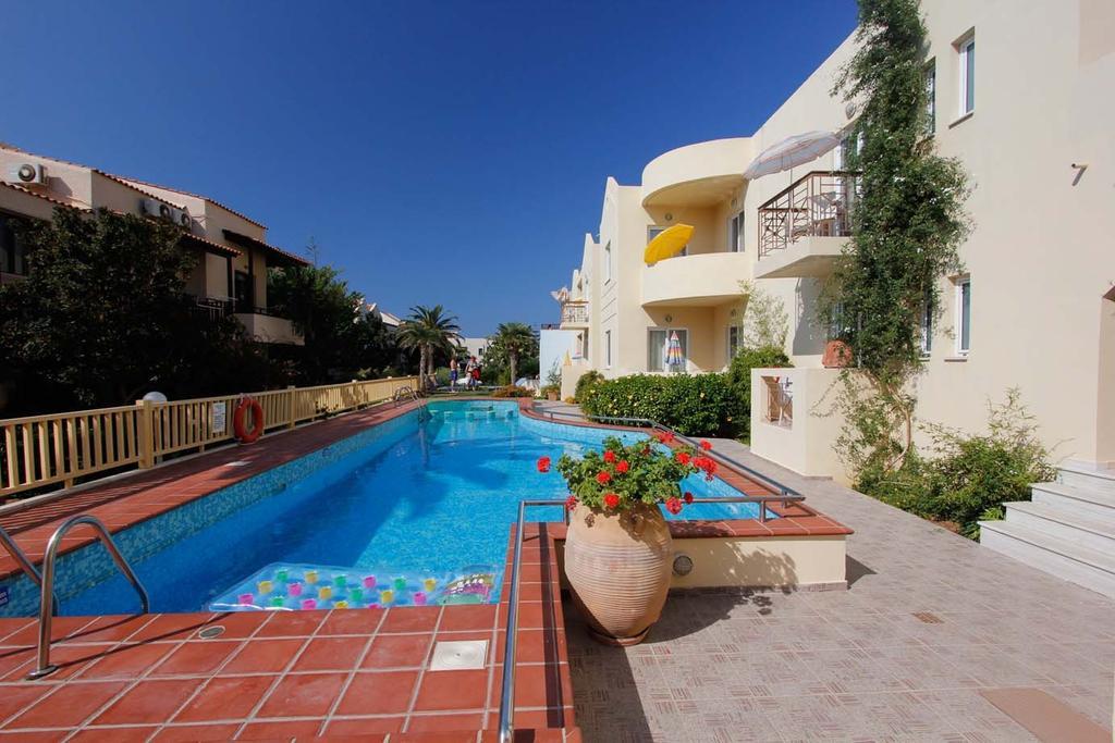 Lambrinos Suites Platanias  Luaran gambar